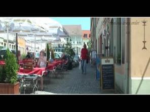 轻浮-公共下巴-FRIVOLOUS-PUBLICUNDERBOOBS第01集